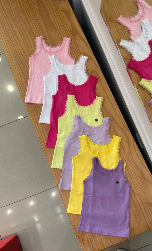 BLUSA REGATA RENDADA NA GOLA E MANGAS MENINA MARISOL