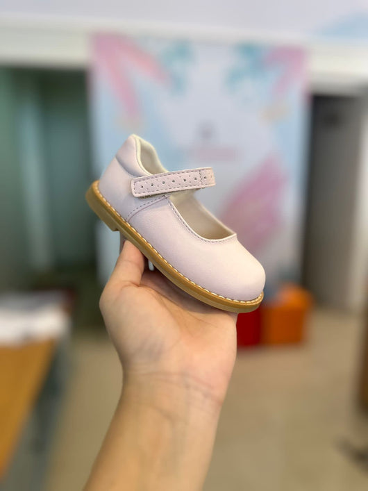 SAPATO FOSCO COM COSTURA E VELCRO LATERAL MENINA XUA XUA