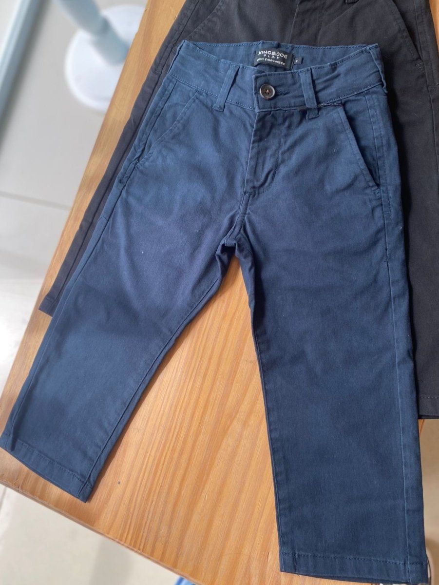 CALÇA EM SARJA BOLSO FACA COM AJUSTE INTERNO PLAY SLIM MENINO KING&JOE