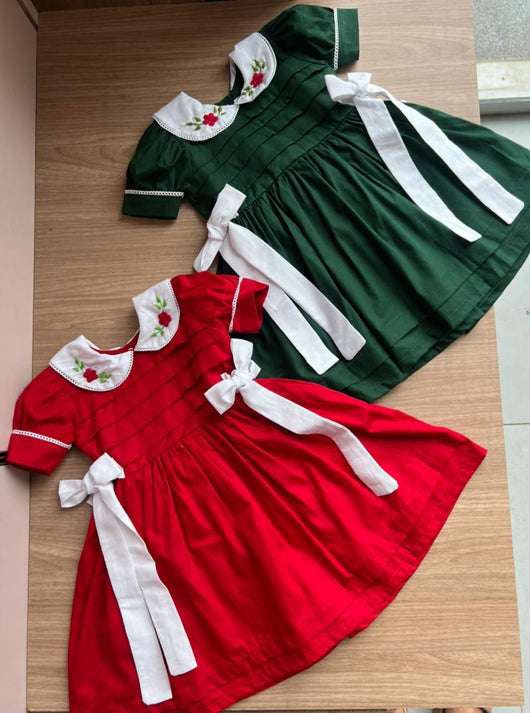 VESTIDO MANGA CURTA GOLA BORDADA FLORES LAÇO MENINA LUI BAMBINI