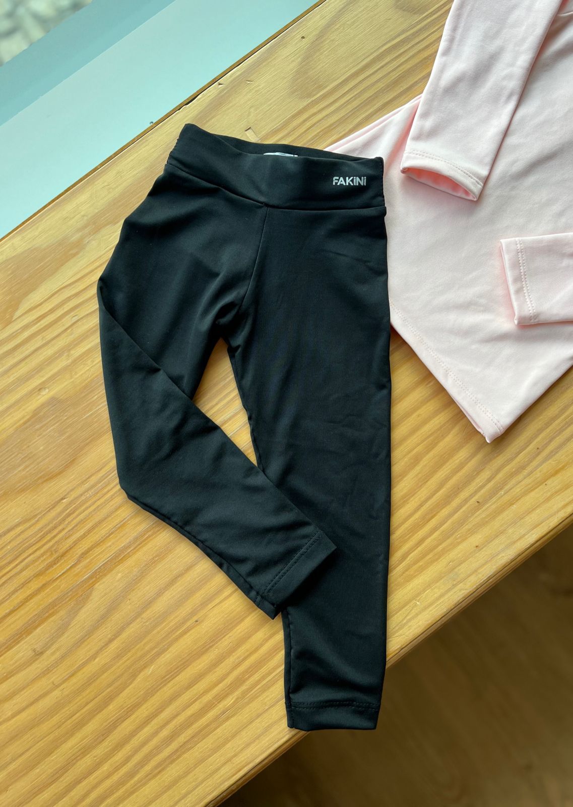 CALÇA EM MALHA TÉRMICA UNISSEX FAKINI
