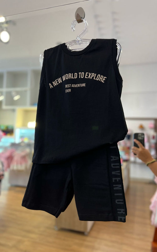 CONJUNTO CAMISETA REGATA E BERMUDA BEST ADVENTURE MENINO FAKINI