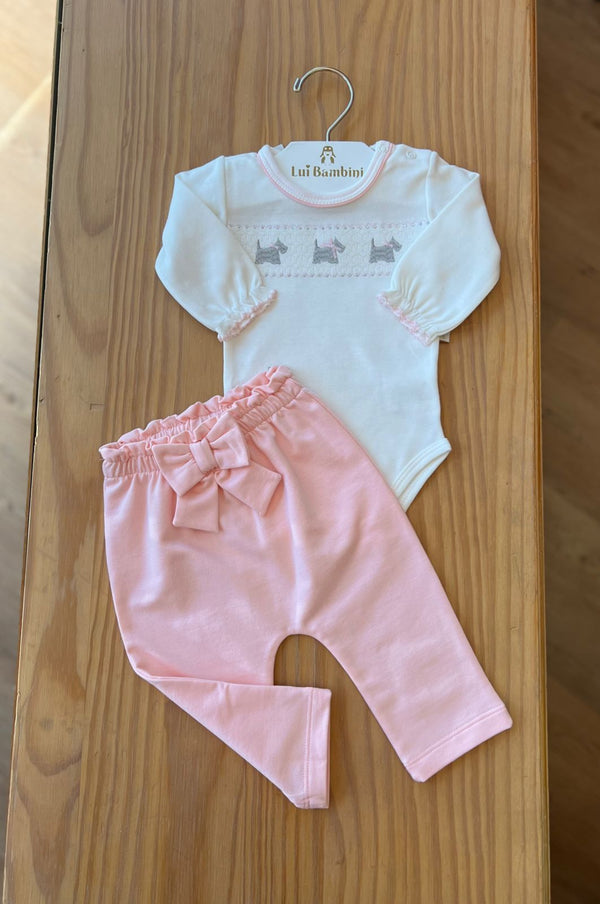 CONJUNTO BODY MANGA LONGA CACHORRINHO BORDADO STRASS COM CALÇA BABADO E LAÇO MENINA ANJOS BABY