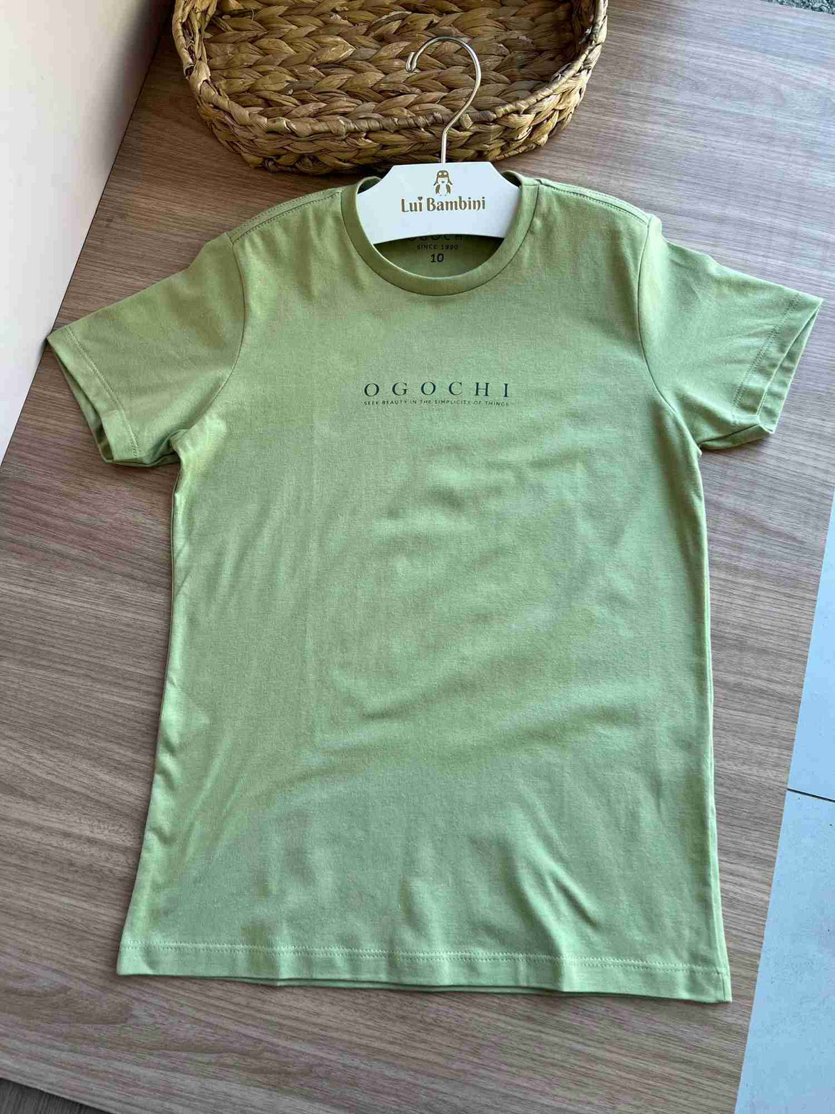 VERDE CLARO
