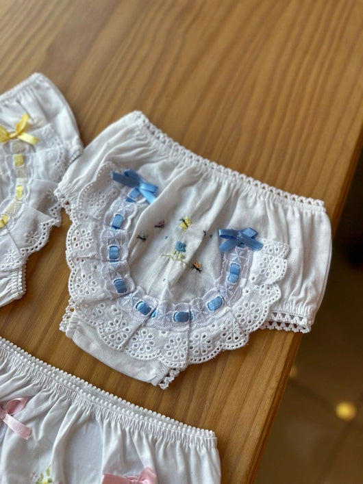 CALCINHA ALGODÃO COM RENDAS LAÇOS E LAISE BORDADOS VARIADOS MENINA LUI BAMBINI