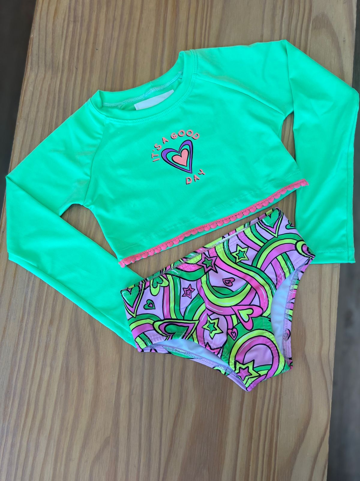 VERDE NEON