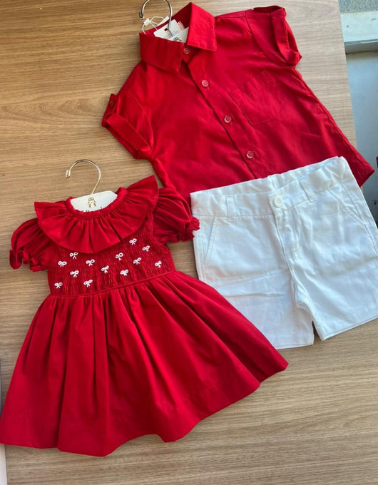 VESTIDO MANGA CURTA BUFANTE CASINHA DE ABELHA GOLA BABADO BORDADO LAÇOS MENINA LUI BAMBINI