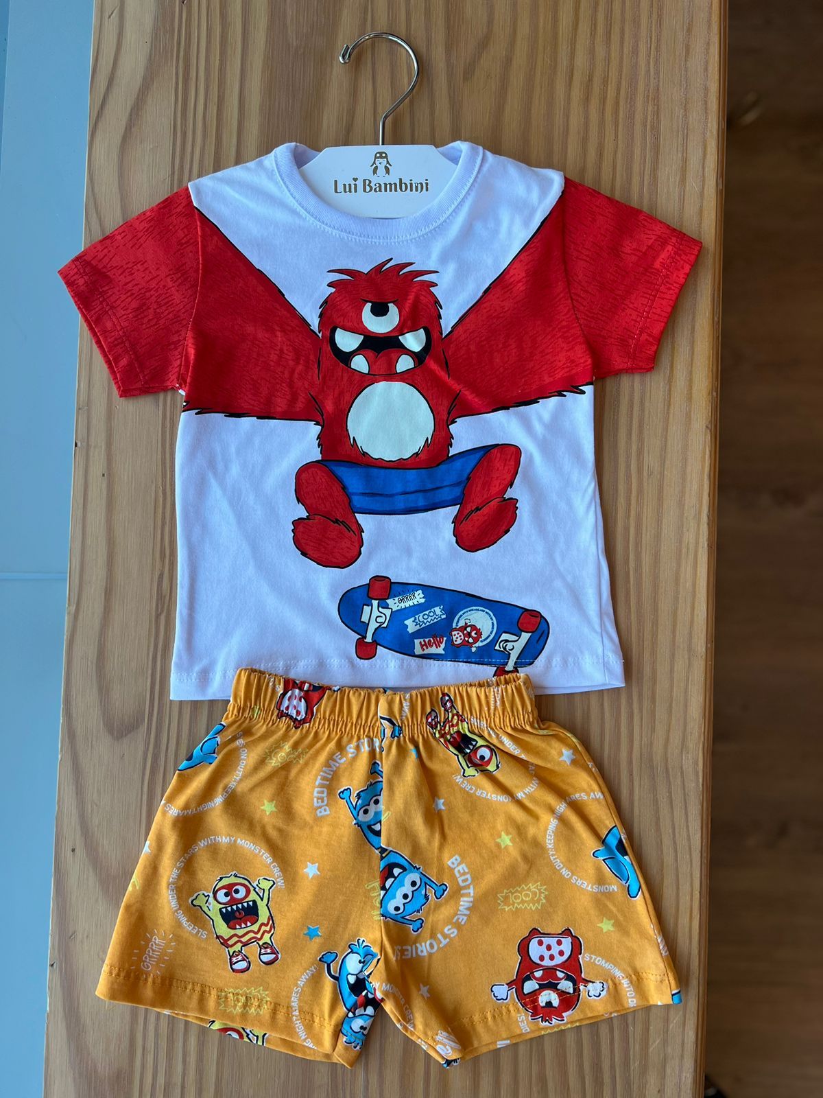 VERMELHO