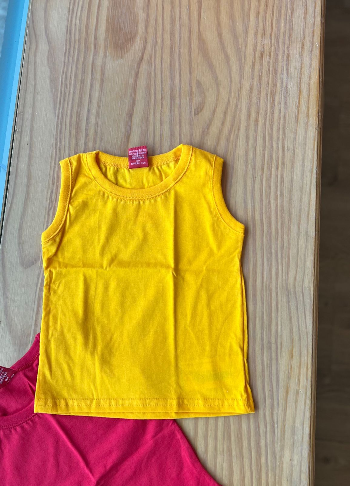 CAMISETA REGATA BASICA LISA MENINO KYLY
