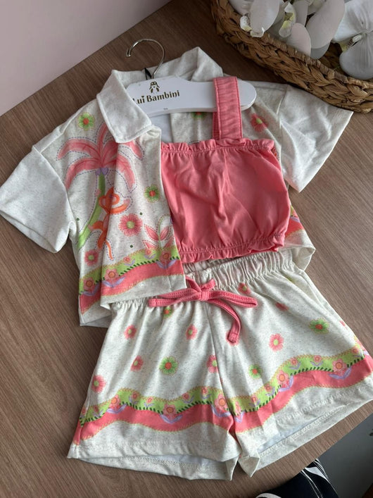 CONJUNTO BLUSA MANGA CURTA GOLA POLO ESTAMPA SELVA MACACO E PÁSSARO COM TOP E SHORT MENINA KUKIÊ