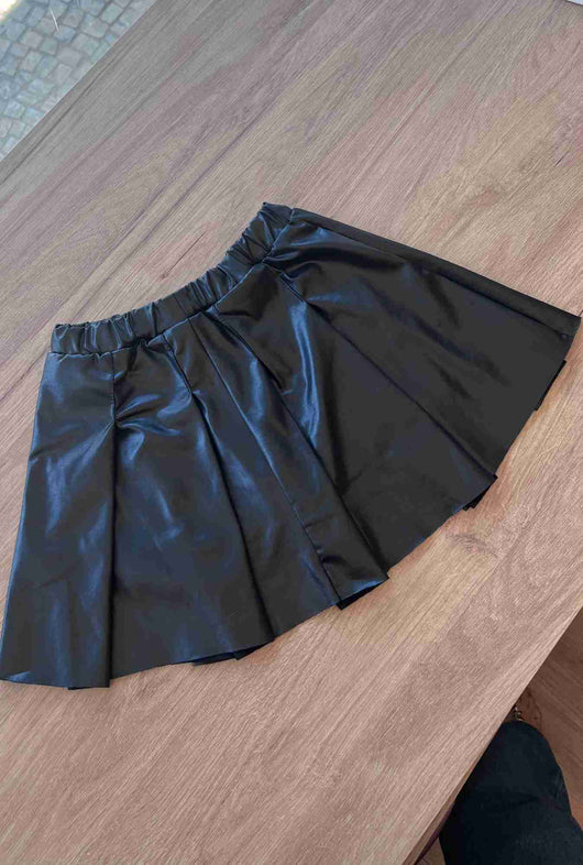 SHORT SAIA CIRRE COURO MENINA ANJOS BABY