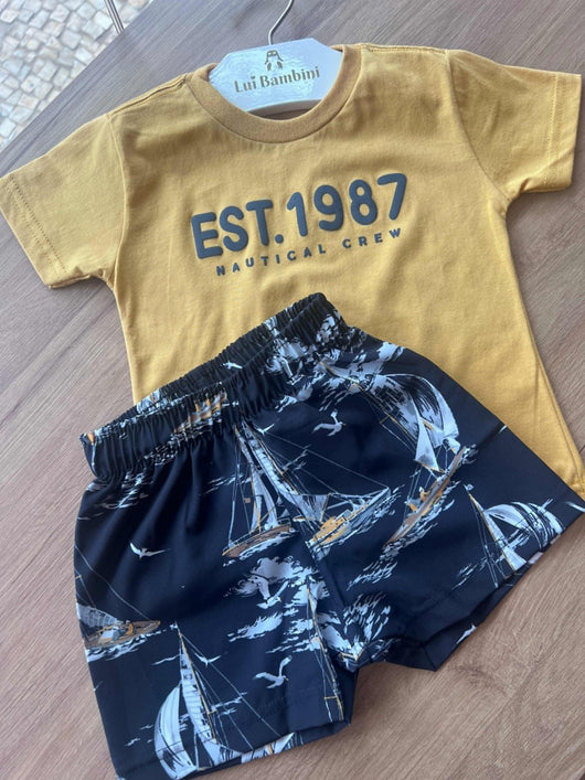 AMARELO