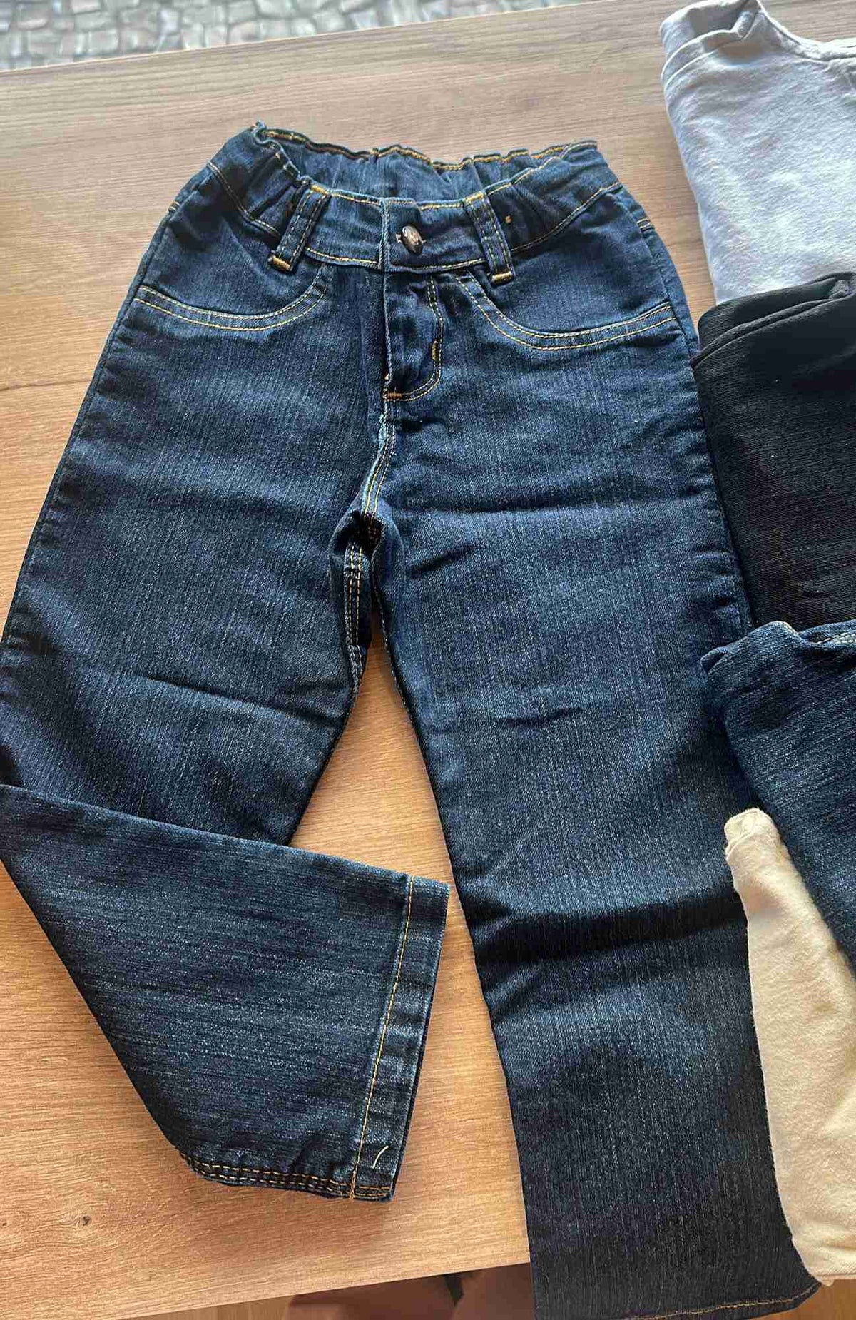 JEANS ESCURO