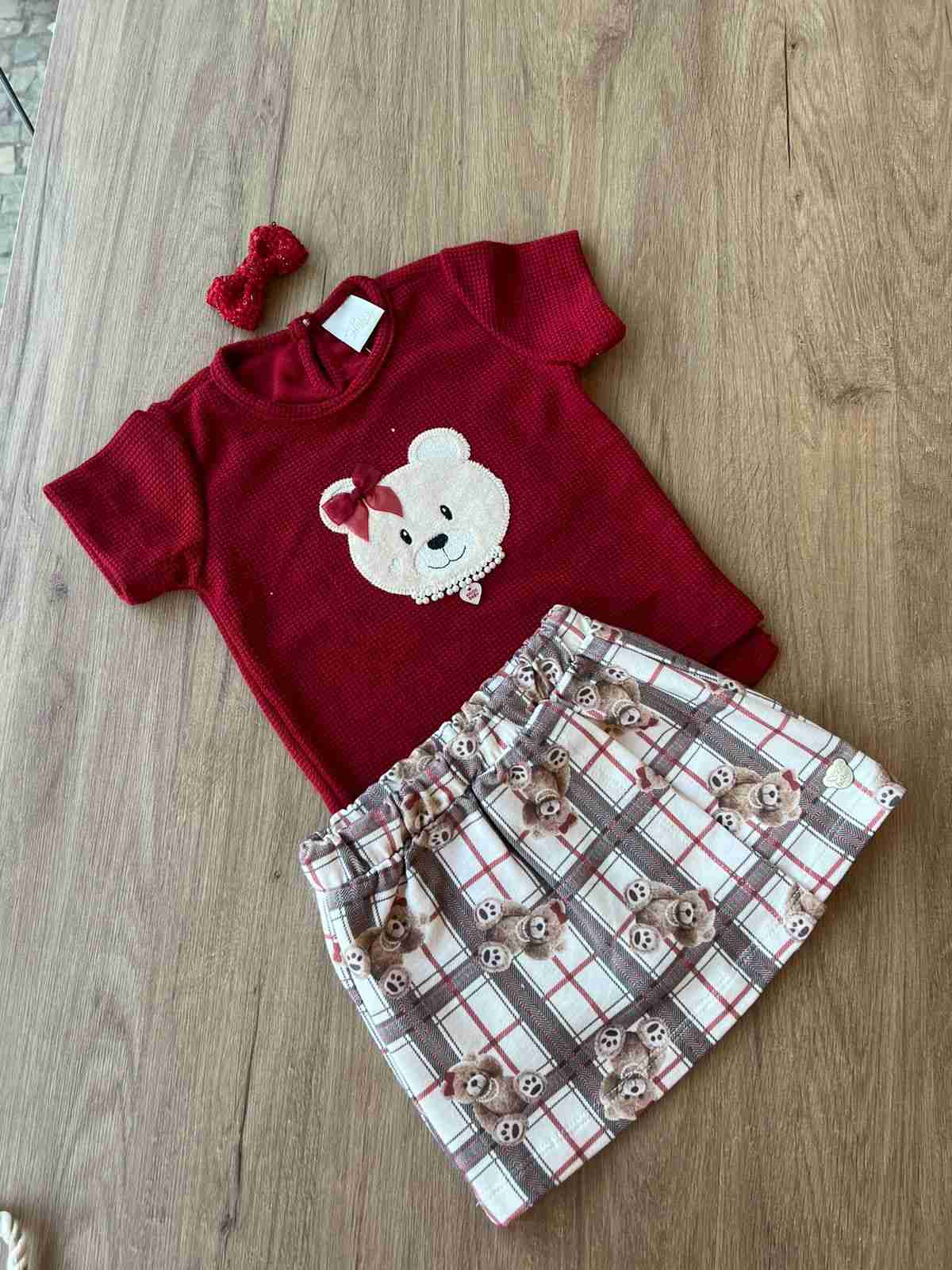 VERMELHO
