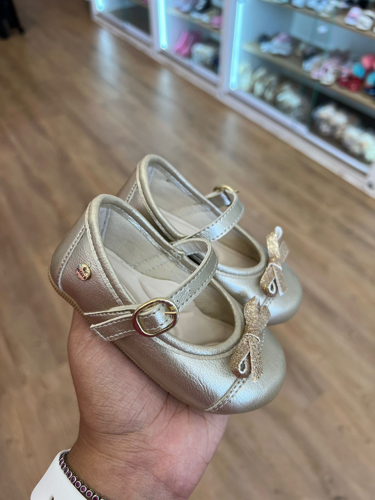 DOURADO