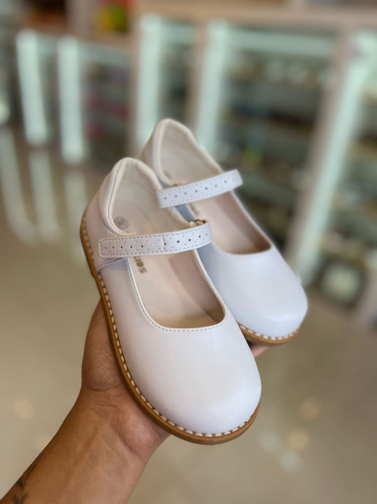 SAPATO FOSCA COM COSTURA E VELCRO LATERAL MENINA XUA XUA