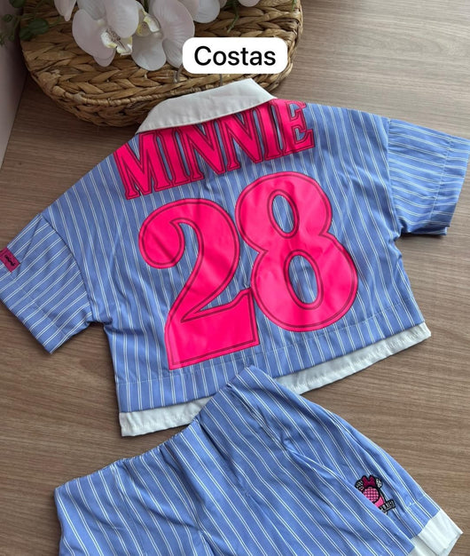 CONJUNTO CAMISA MANGA CURTA LISTRADO LIDER TORCIDA PATCH MINIMALISTA MINNIE E SHORT SAIA MENINA ANIMÊ