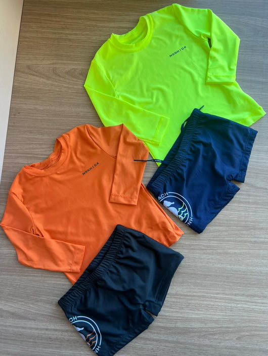 CONJUNTO CAMISETA MANGA LONGA MRNH BASICA E SUNGA PROTEÇÃO UV50+ MENINO ONDA MARINHA
