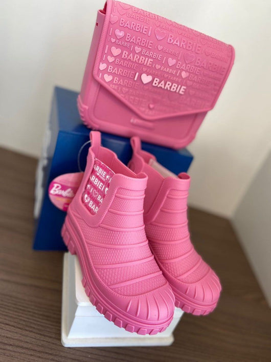 BOTA COM ELASTICO LATERAL E BOLSA I LOVE BARBIE MENINA GRENDENE 45PRO50