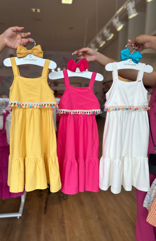 VESTIDO DE ALÇA EM MALHA FLORENCE COM SOBREPOSIÇÃO E BARBICACHOS MENINA FAKINI