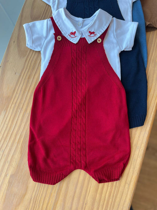 CONJUNTO BODY MANGA CURTA E JARDINEIRA TRICÔ CAVALO BORDADO MENINO LUI BAMBINI