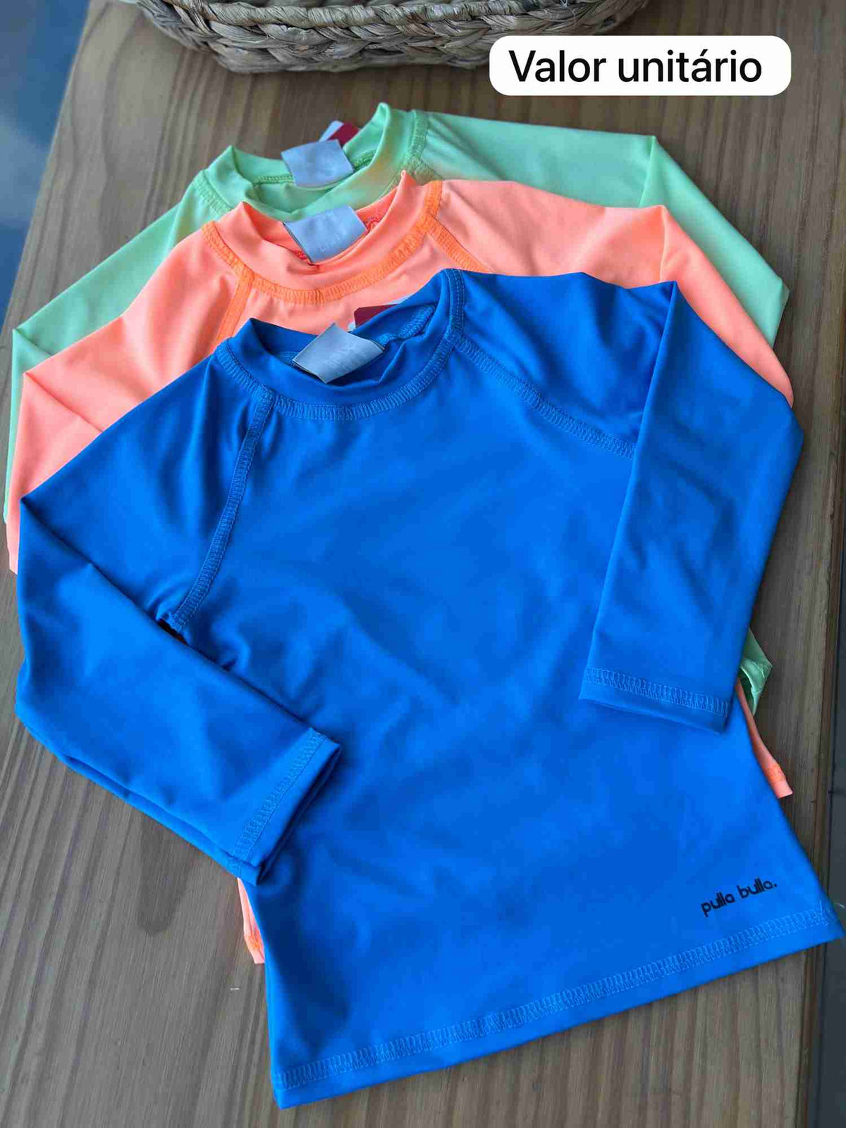 AZUL