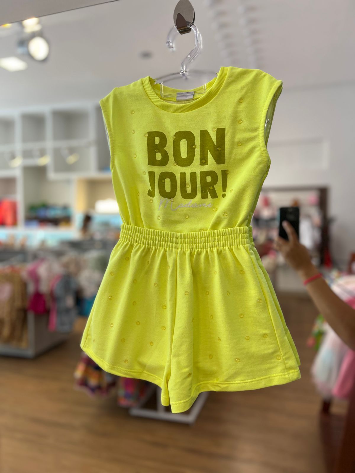 Amarelo Neon