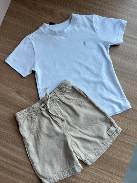 CONJUNTO CAMISETA MANGA CURTA BÁSICA CAVALO MARINHO MINIMALISTA E BERMUDA MENINO ONDA MARINHA