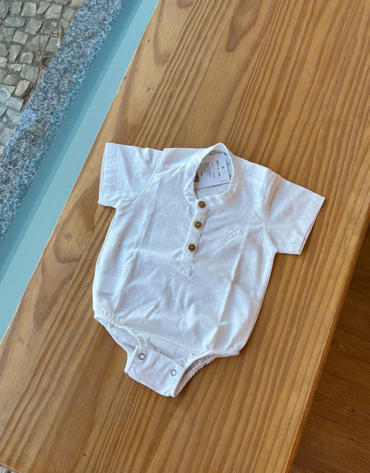 BODY CAMISA BATIZADO MANGA CURTA COM BOTÕES E BORDADO MENINO POLO INFANTI