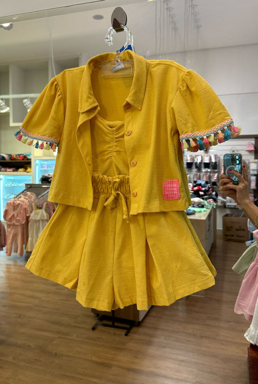CONJUNTO CAMISA MANGA CURTA BARBICACHOS COM BLUSA ALÇA E SHORT MENINA FAKINI