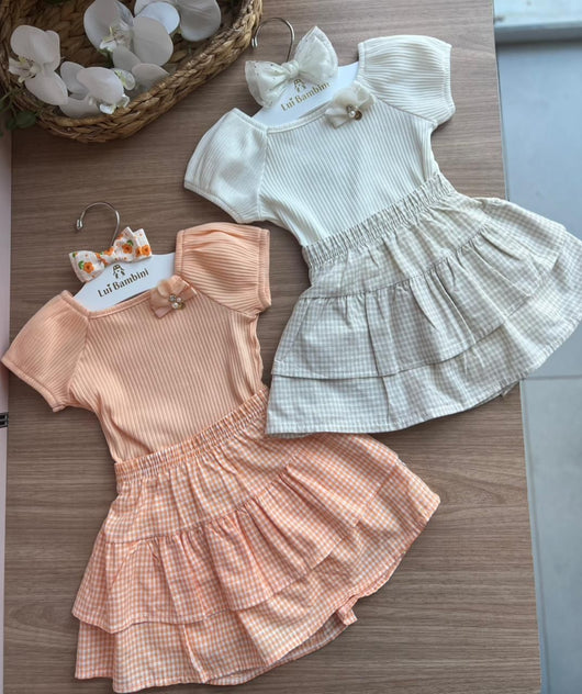 CONJUNTO BLUSA MANGA CURTA CANELADO PÉROLAS LAÇO E SAIA SHORT MENINA PULLA BULLA