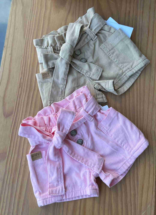 SHORT SARJA CINTO AMARRAÇÃO BOLSOS BOTÕES MENINA PLAYGROUND