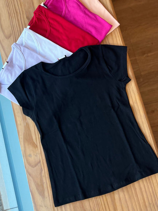 BLUSA MANGA CURTA LISA EM MALHA MENINA PULLA BULLA