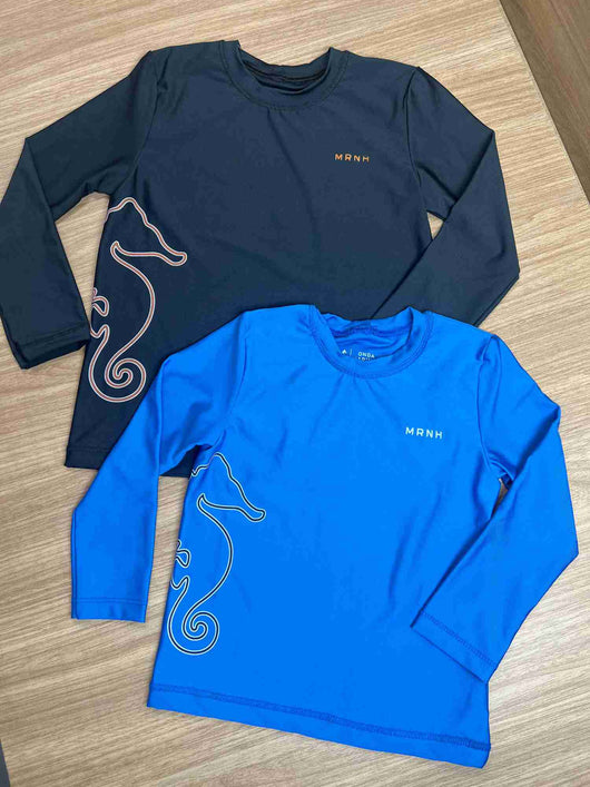CAMISETA MANGA LONGA CAVALO MARINHO MRNH PROTEÇÃO UV50+ MENINO ONDA MARINHA