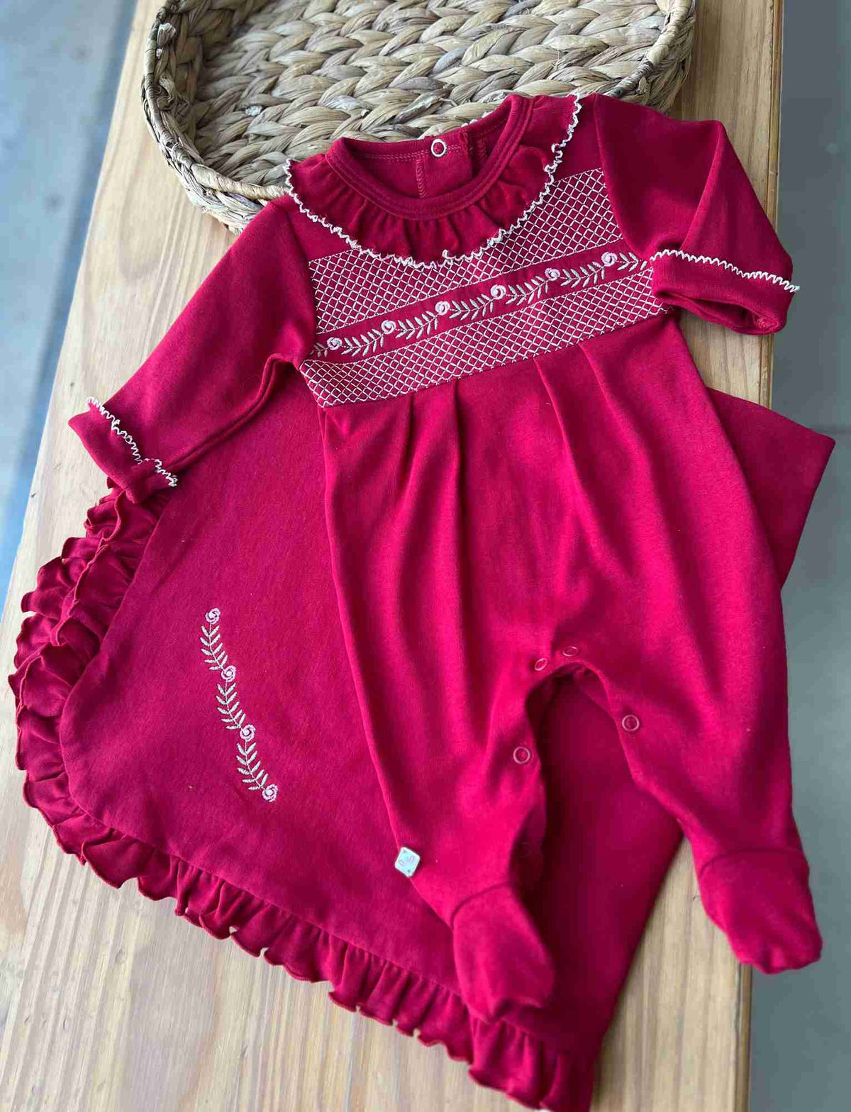 VERMELHO