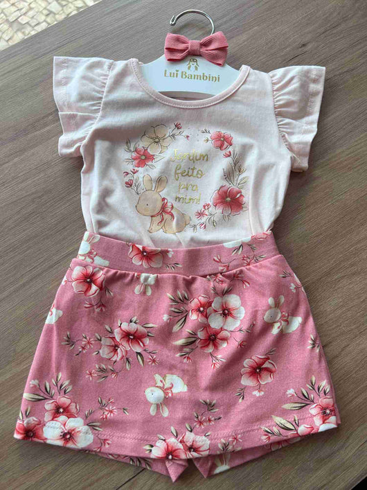 CONJUNTO MANGA CURTA JARDIM COELHO E SHORT SAIA MENINA PULLA BULLA
