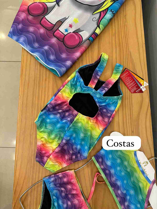 MAIO COM ABERTURA NAS COSTAS E PROTECAO UV50+ ARCO IRIS MENINA MARUJOS E SEREIAS PRO40