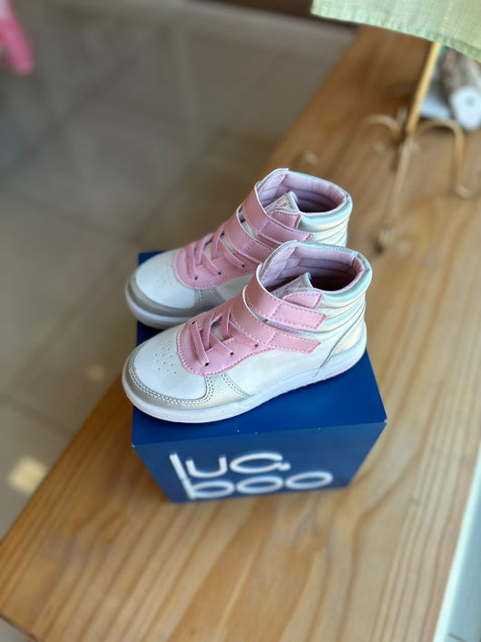 TENIS CANO ALTO COM CADARCO ELASTICO E DUPLO VELCRO METALIZADO MENINA XUA XUA PRO40