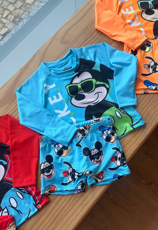CONJUNTO CAMISETA MANGA LONGA E SUNGA BOXER MICKEY E SEUS AMIGOS UV50+ MENINO FAKINI