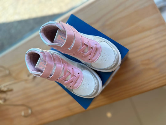 TENIS CANO ALTO COM CADARCO ELASTICO E DUPLO VELCRO METALIZADO MENINA XUA XUA PRO40
