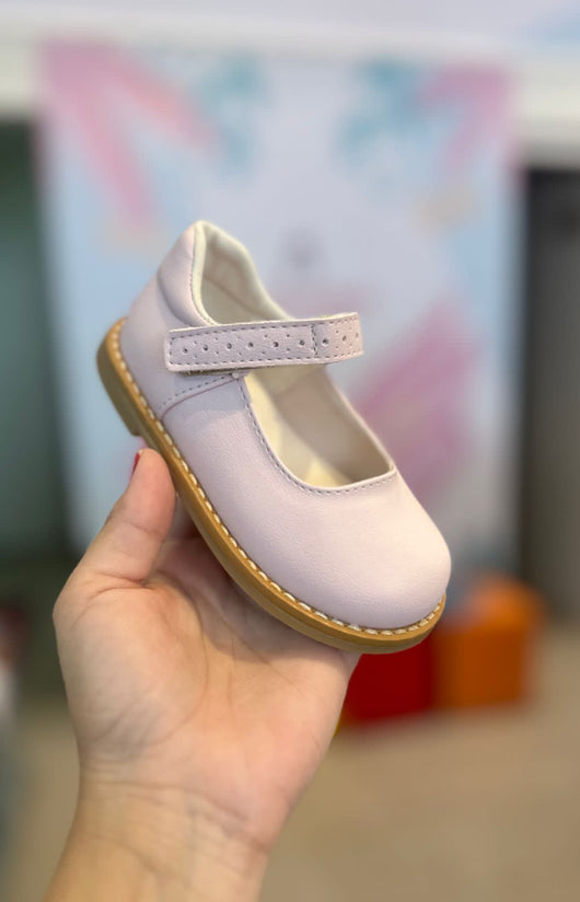 SAPATO FOSCO COM COSTURA E VELCRO LATERAL MENINA XUA XUA