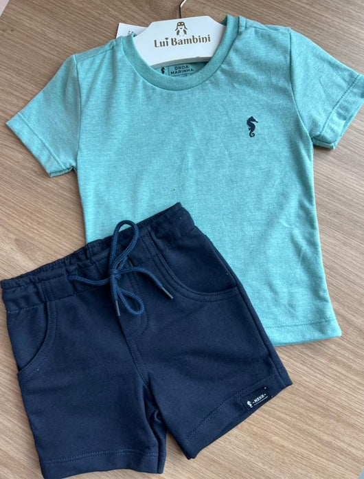 CONJUNTO CAMISETA MANGA CURTA CAVALO MARINHO MINIMALISTA SURF E BERMUDA MENINO ONDA MARINHA