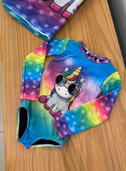 MAIO MANGA LONGA COM AMARRACAO PROTECAO UV50+ UNICORNIO MENINA MARUJOS E SEREIAS PRO40