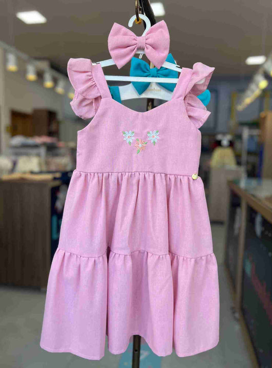 VESTIDO ALÇA BABADO TRES FLORES BORDADO COM LAÇO LINHO MENINA LUI BAMBINI