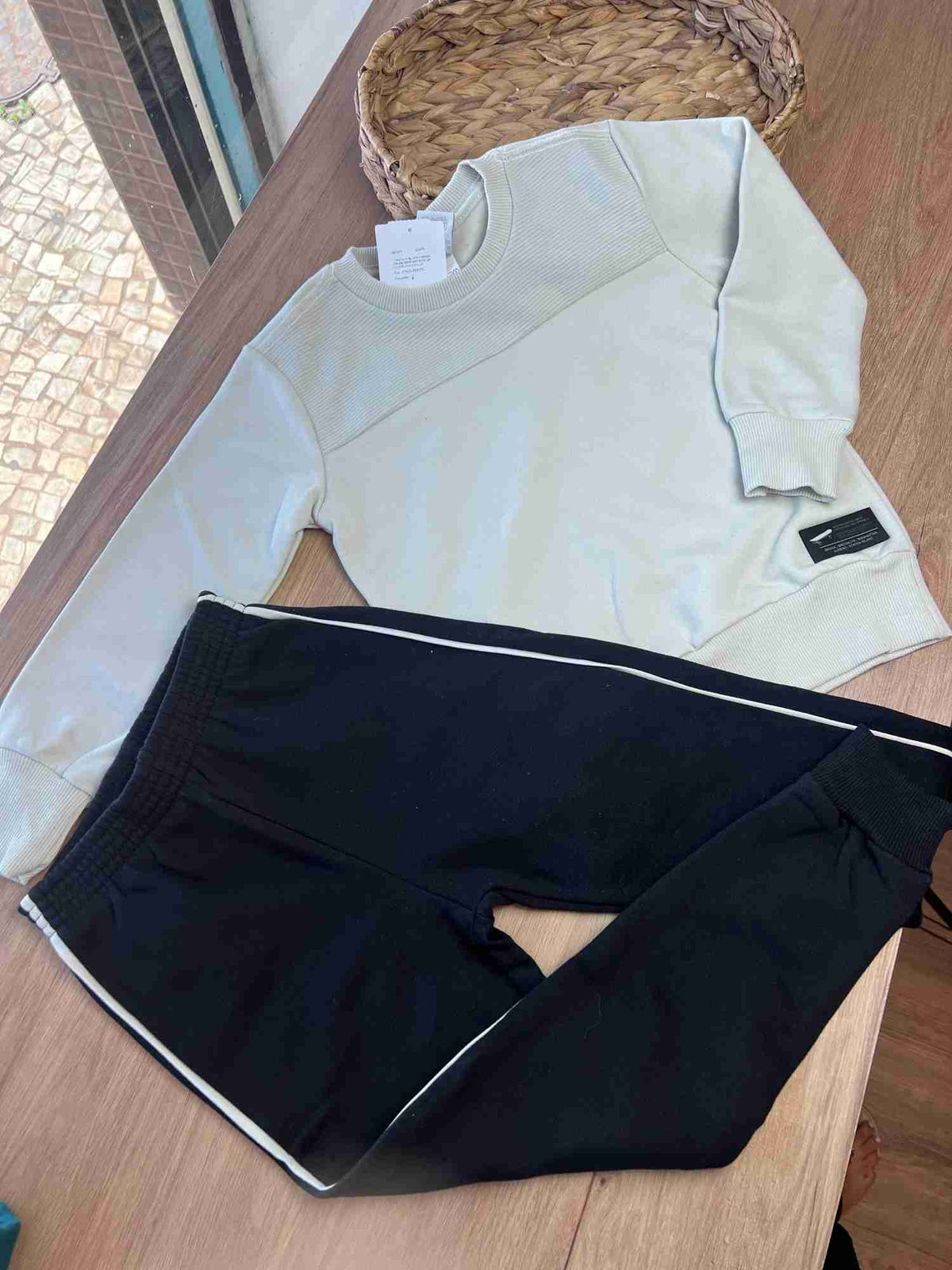 CINZA/PRETO