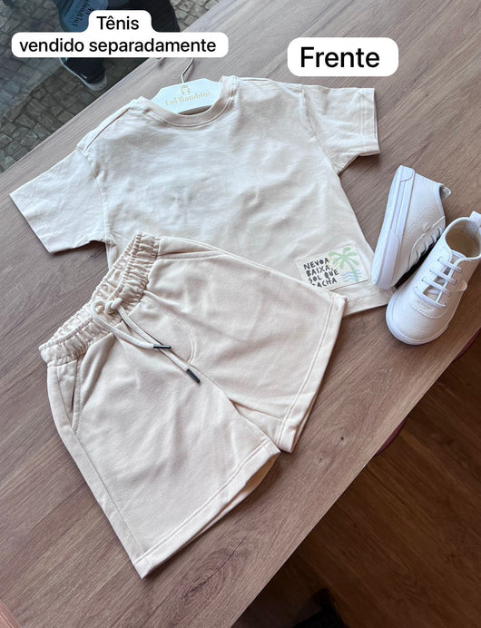 CONJUNTO CAMISETA MANGA CURTA COQUEIRO E BERMUDA BOLSO CORDÃO MENINO TRÊS E JÁ