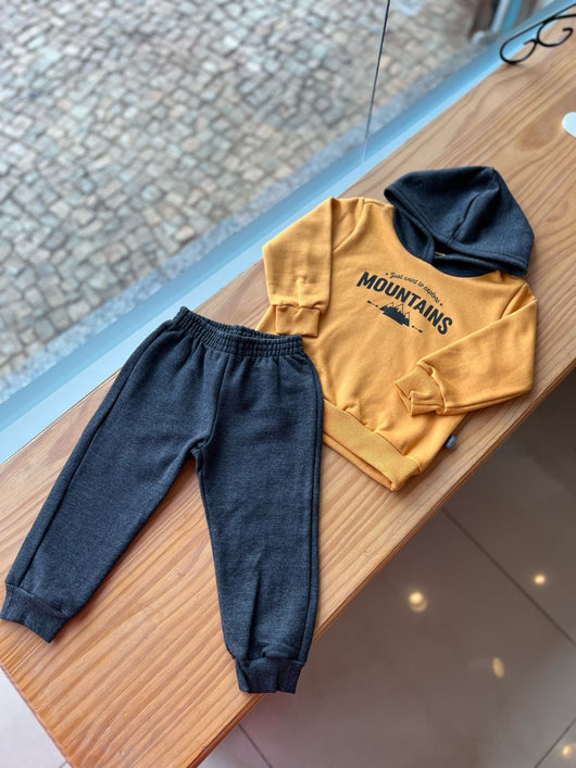 CONJUNTO MOLETOM MANGA LONGA COM CAPUZ MOUNTAINS E CALÇA JOGGER MENINO PULLA BULLA PRO25