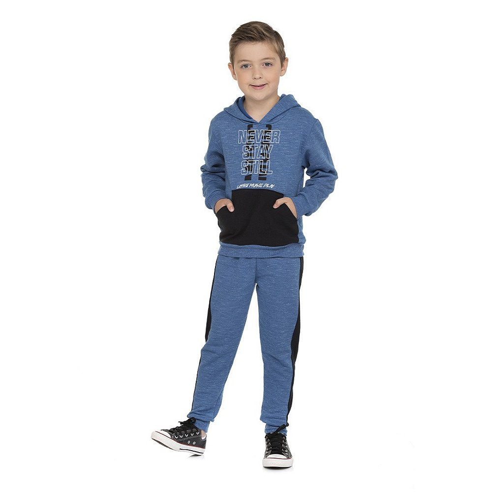 CONJUNTO MOLETOM MANGA LONGA CAPUZ E CALÇA NEVER STAY STILL MENINO BICHO BAGUNÇA