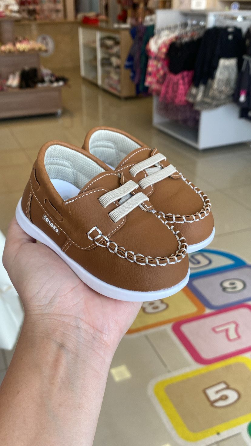 SAPATO MOCASSIM COM COSTURA E CADARÇO ELÁSTICO MENINO FOFOPÉ