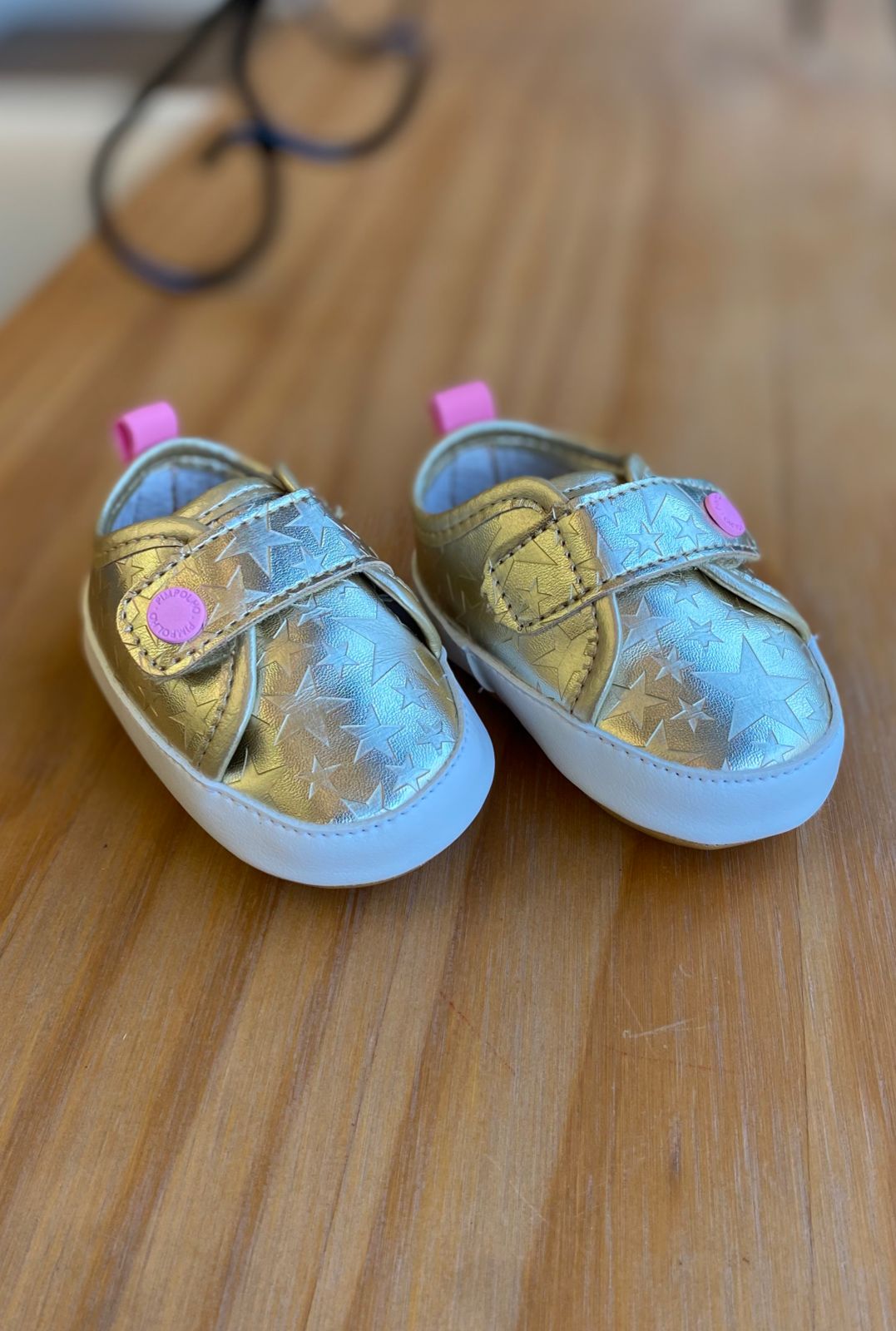TÊNIS COM VELCRO ESTRELAS MENINA PIMPOLHO